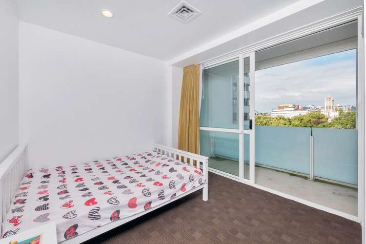1001/10 Waterloo Quadrant Auckland Central_12