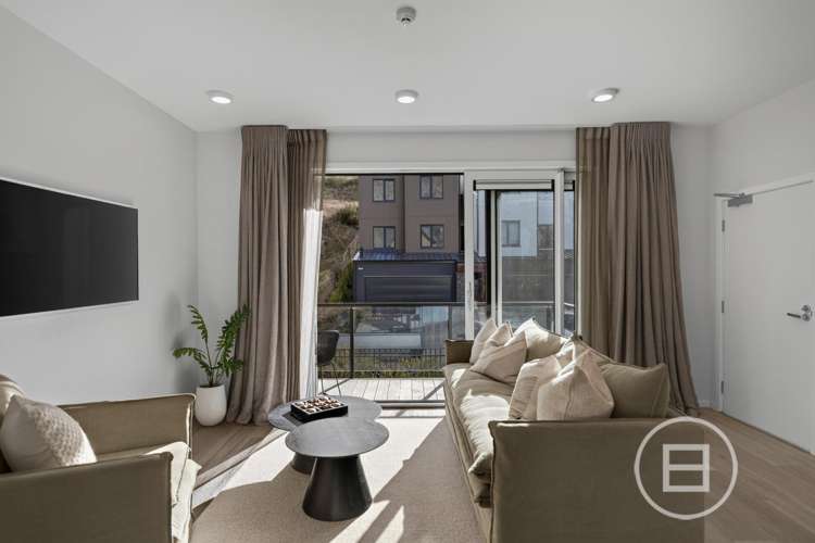 2/30 Bullendale Drive_3