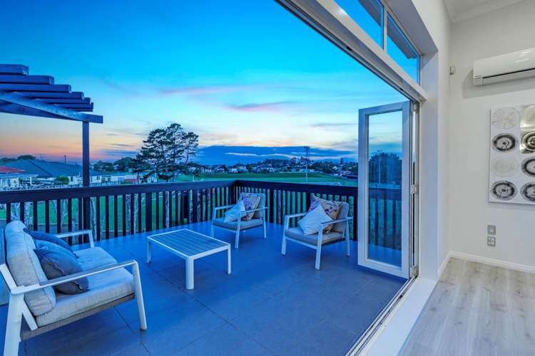 16 Zara Court Windsor Park_36