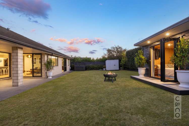 10 Pohutukawa Parade Riverhead_19