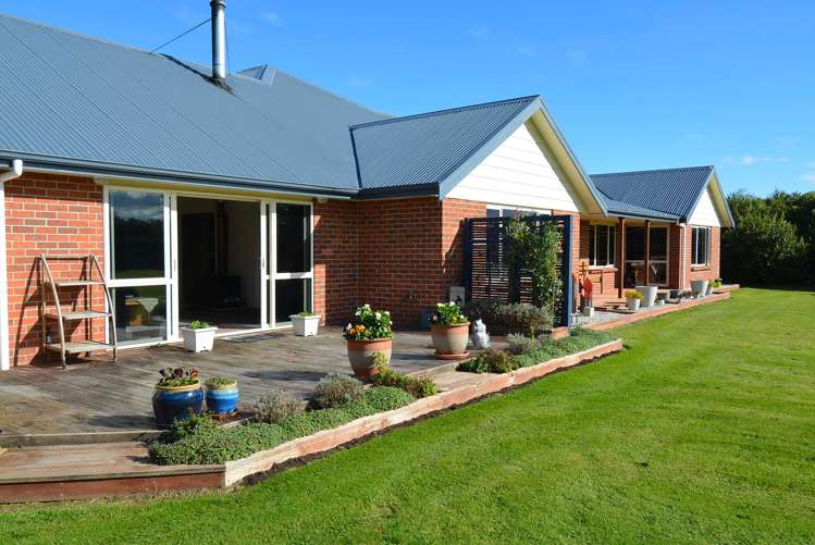 78a Black Road Otatara_23