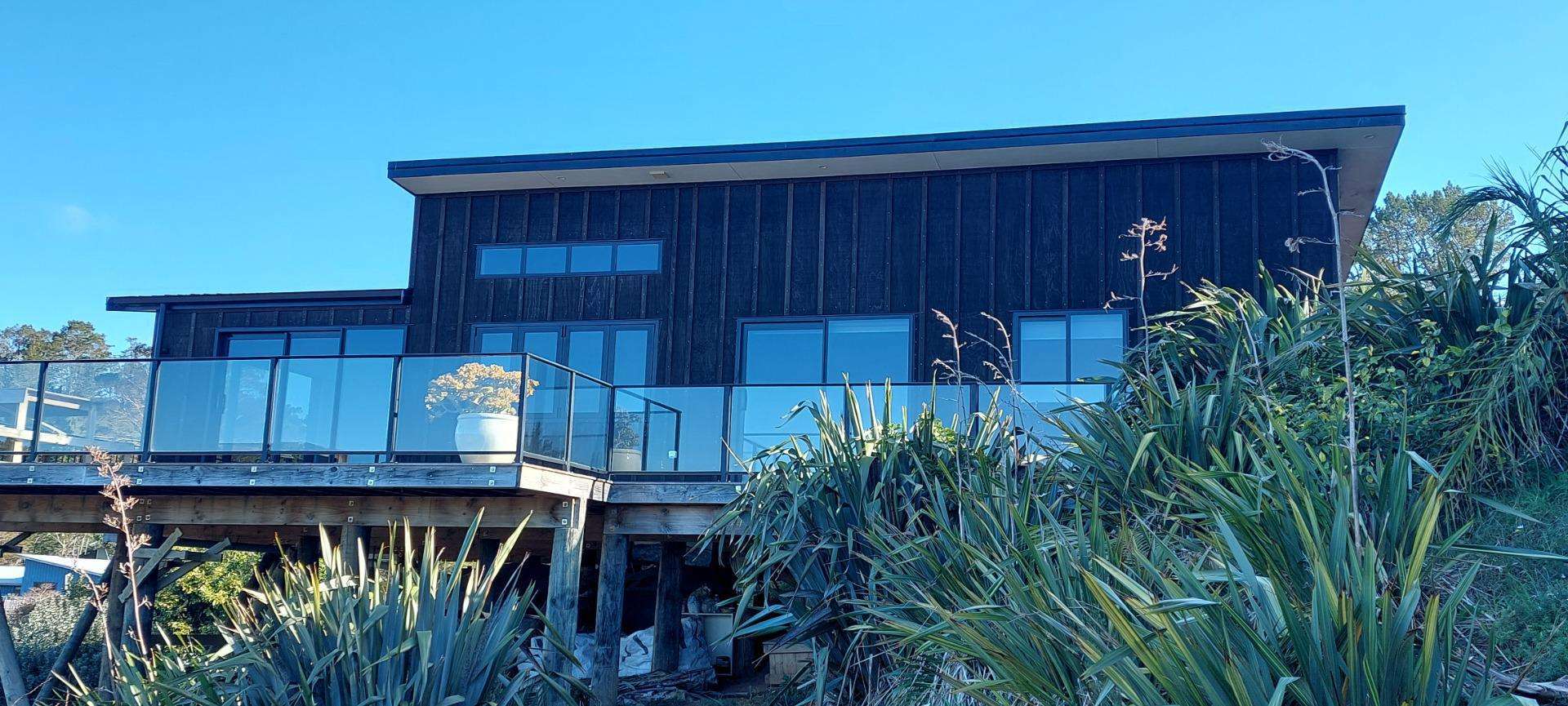 22 Hinemoa Tce Tairua_0