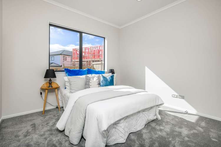 4 Uru Drive Flat Bush_16