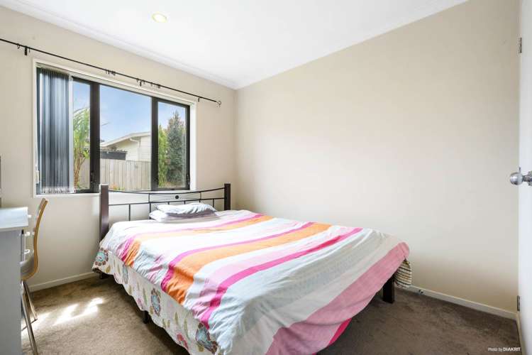 12a John Street Mangere East_11