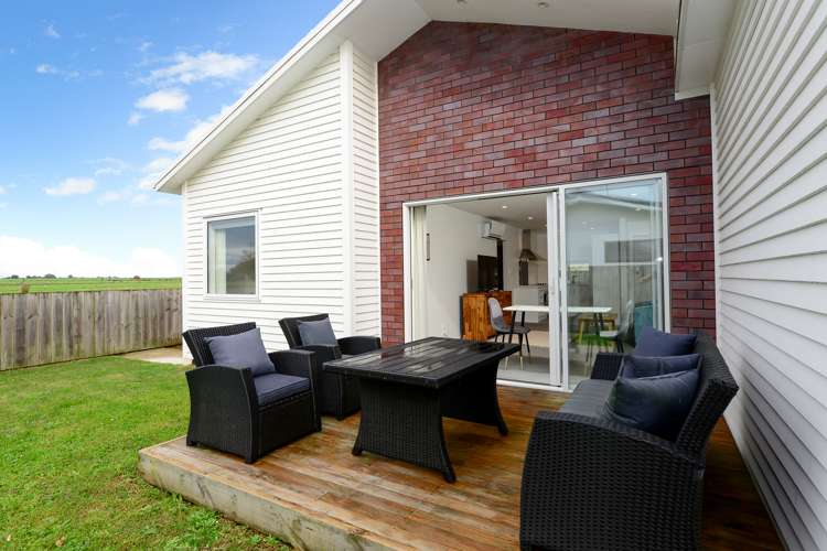 4/209 Tuhikaramea Road Dinsdale_16