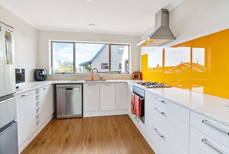 28a Dampier Street Oceanview_1