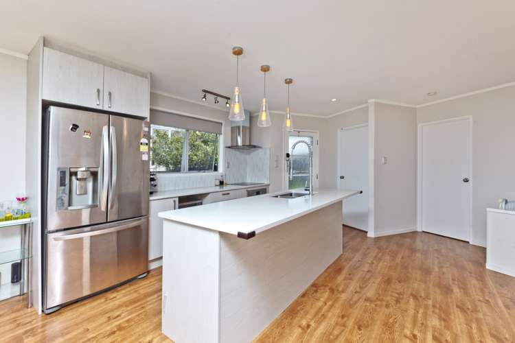 6 Erica Road Sunnynook_6