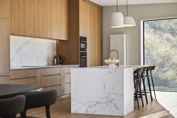 79 Middleton Road Queenstown Hill_3