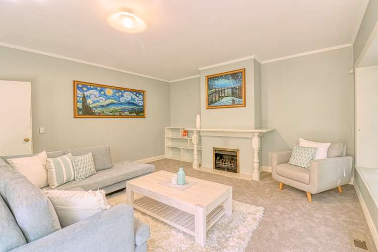 2/125 Woburn Road Woburn_9