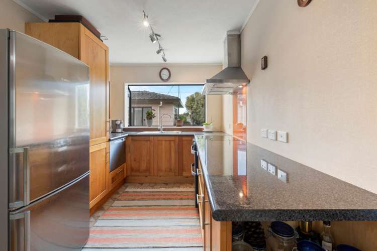 6 Coubray Place Botany Downs_10