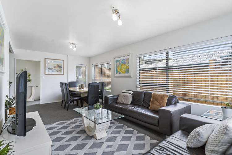 1/33 Sea Vista Avenue Beach Haven_2