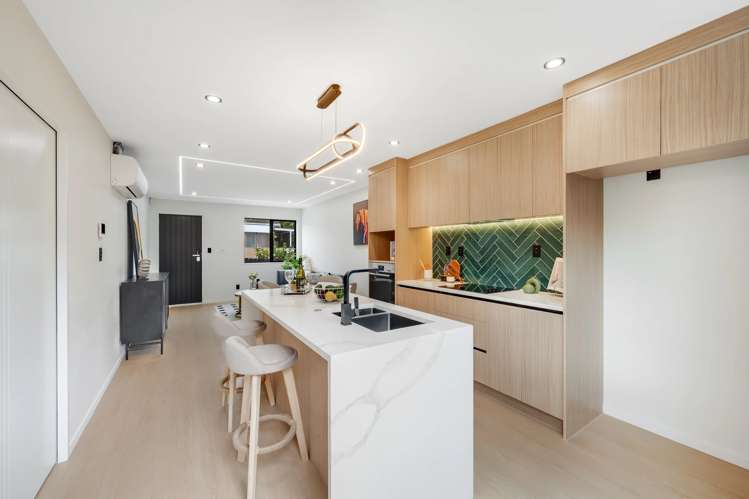 2/127 Ridge Road Howick_2
