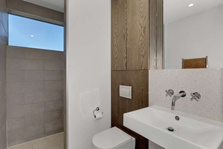 1102/5 Hohipere Street Grafton_11