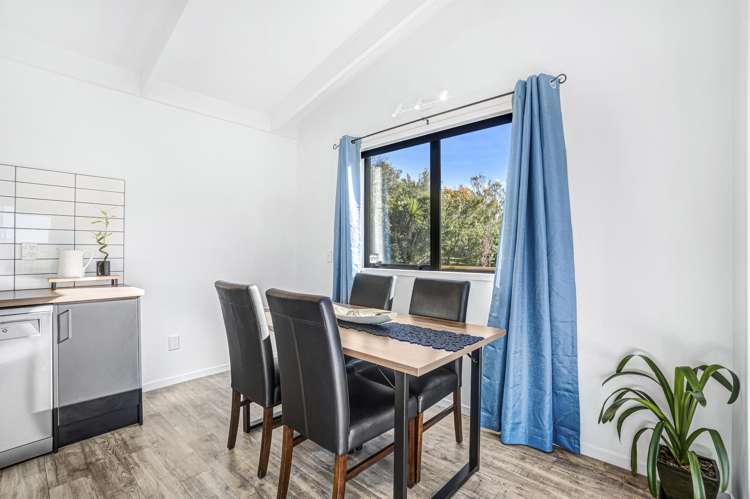 718 Loburn Whiterock Road Loburn_10