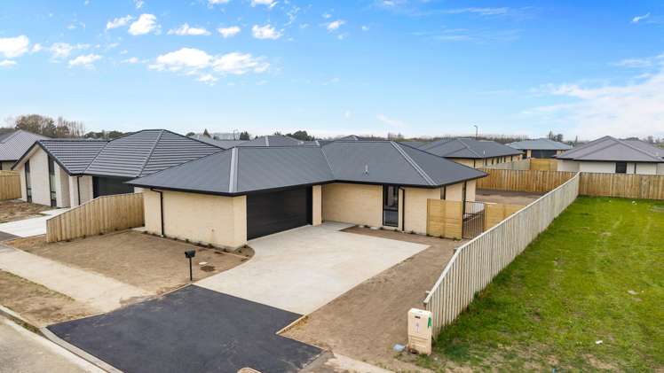 110 Trevors Road_0