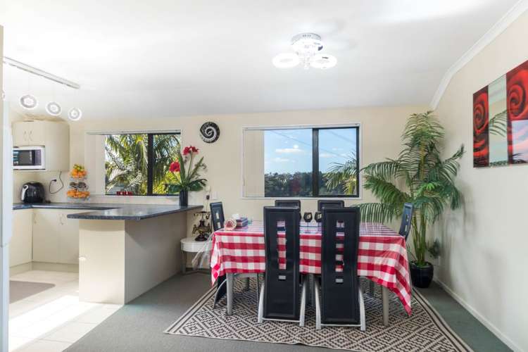 22 Exotic Place Massey_10