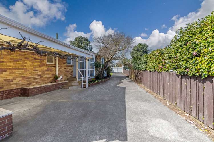 4 Barberry Lane Te Atatu Peninsula_16