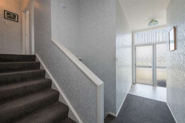 12 Fergusson Street Stoke_19