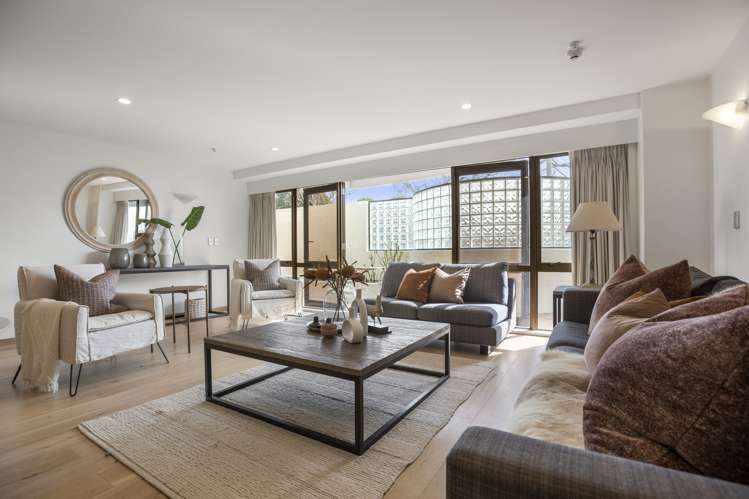 1b/27 George Street Newmarket_3