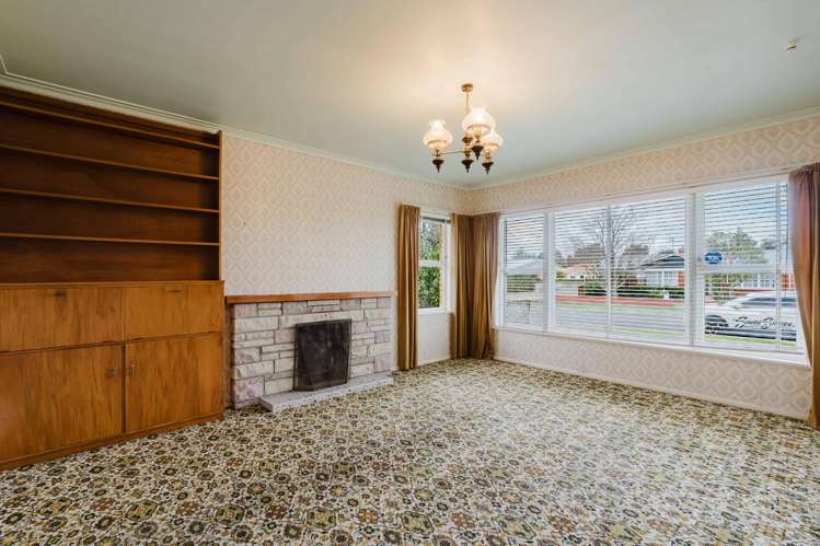 7 Scott Avenue Hamilton East_13