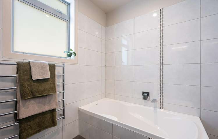 8 Pinnacle Place Wakatu_20