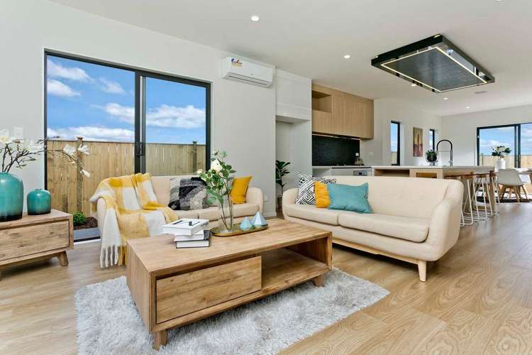 18 Surf View Crescent Red Beach_6