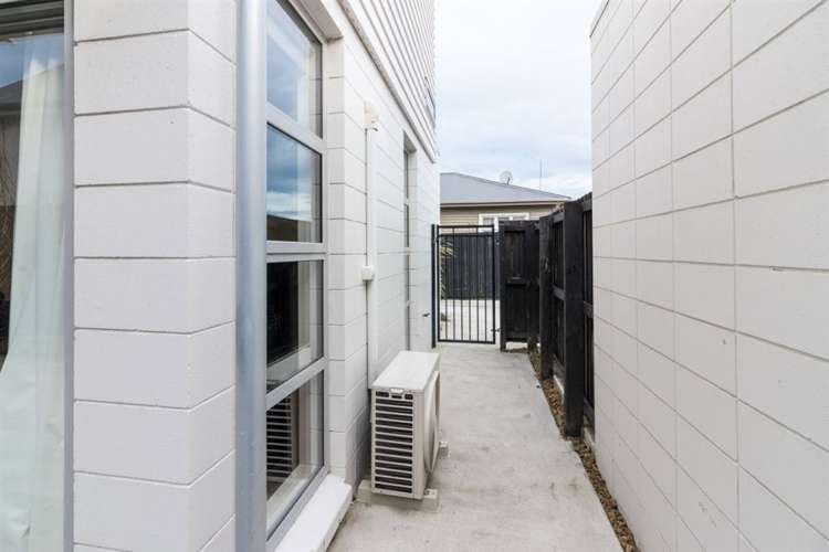 1/45 Antigua Street Addington_14