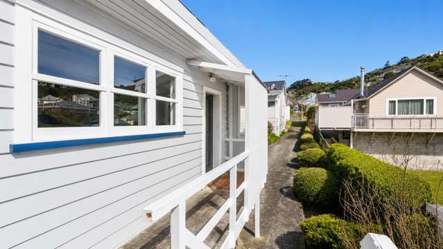 84d Tiber Street, Island Bay