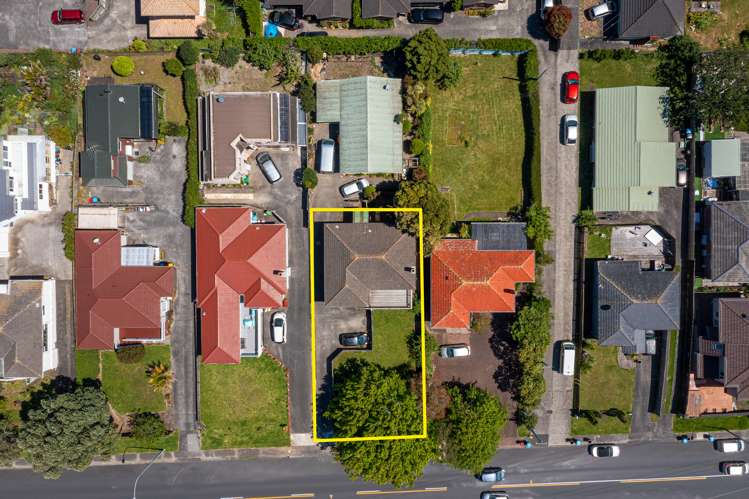 687 Richardson Road Mount Roskill_12