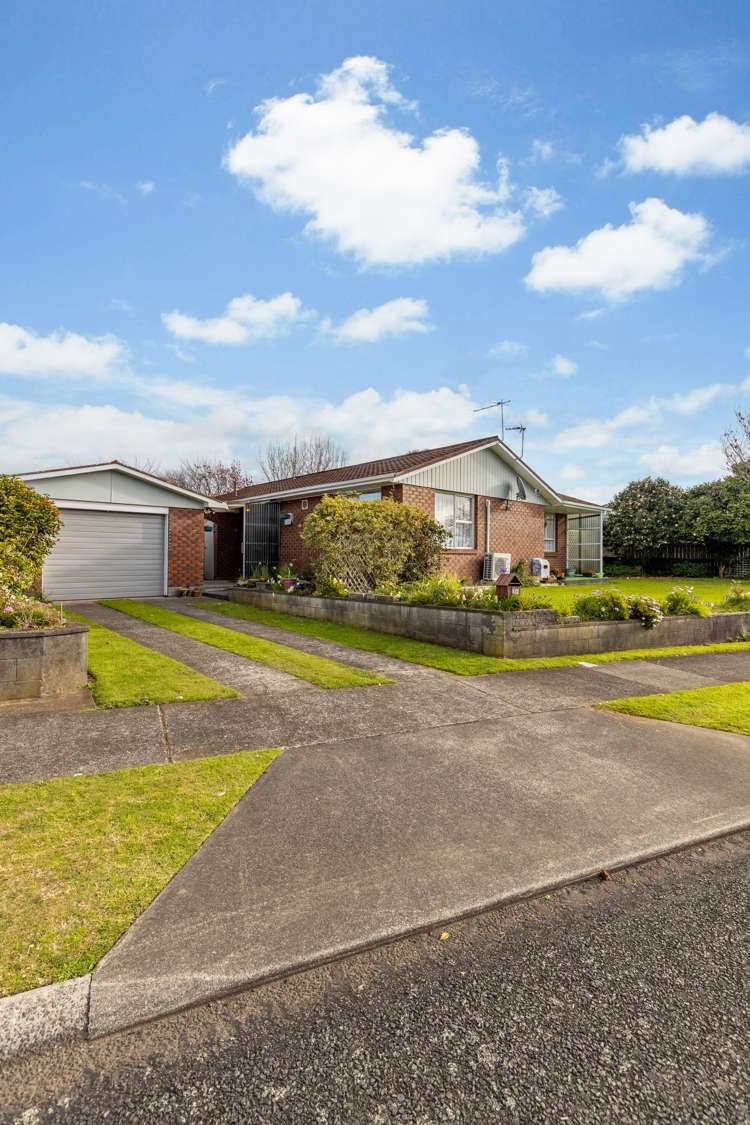 16 Clifton Drive Waitara_17