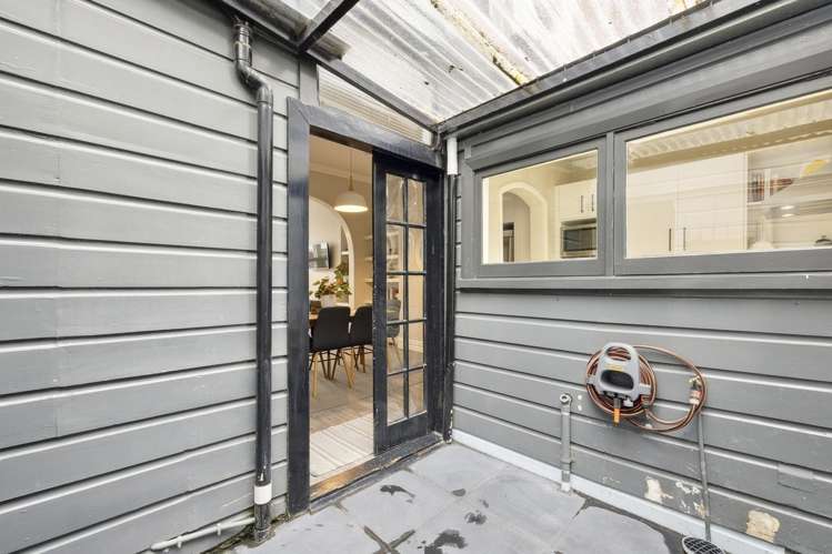 323 Rattray Street Dunedin Central_12