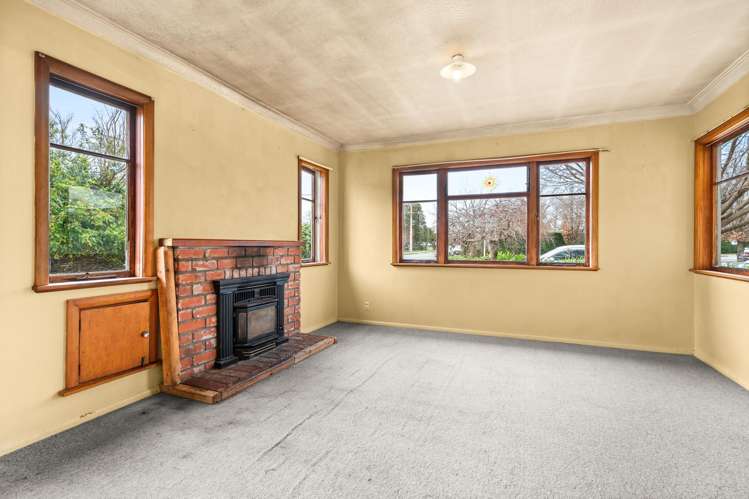 32 Naples Street_5