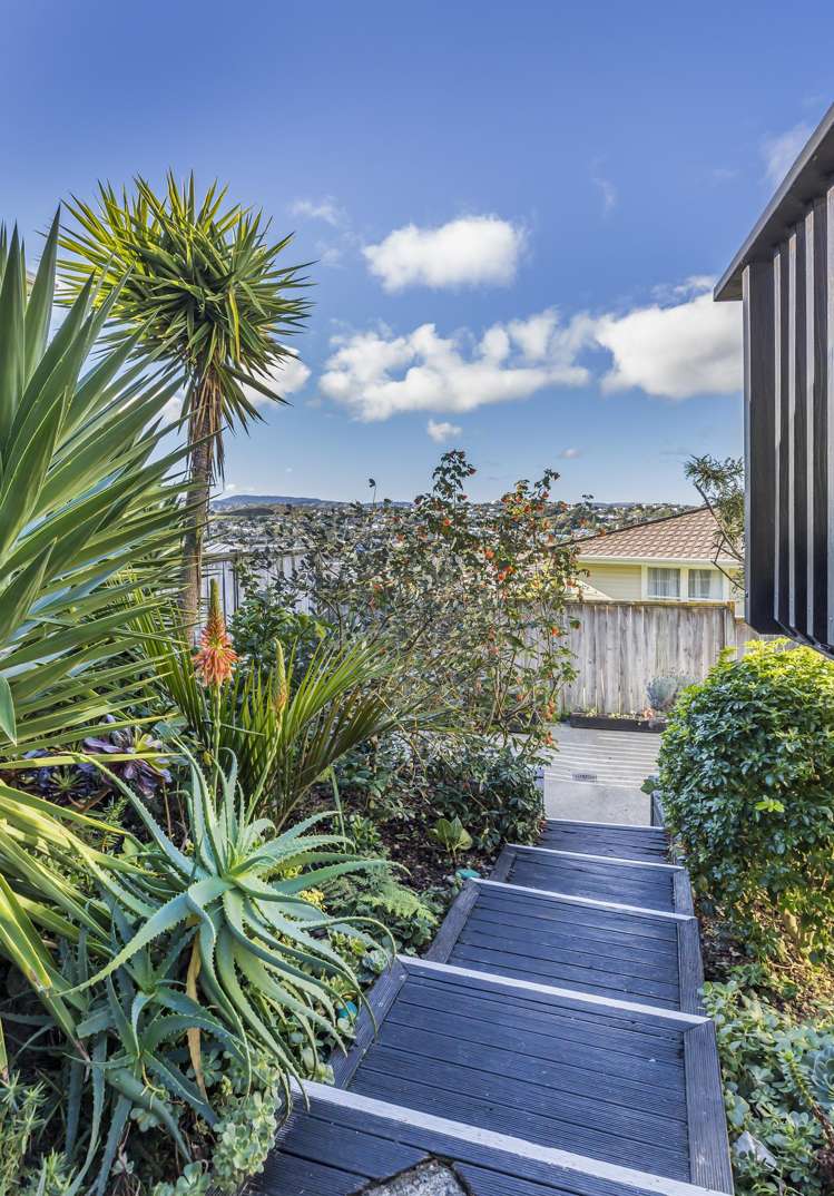 16 Tuki Street Titahi Bay_22