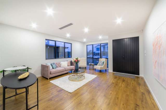 36 Thomas Rielly Avenue Hobsonville_3