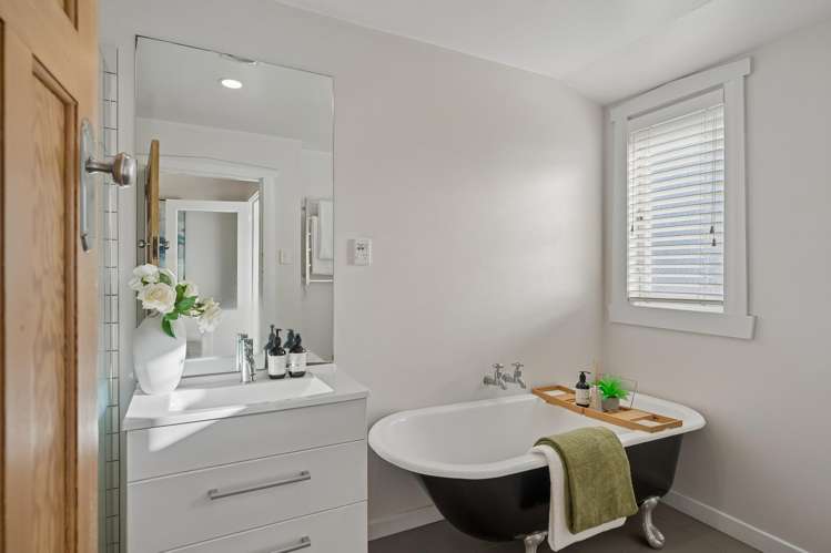 8A Forbes Street Onehunga_16