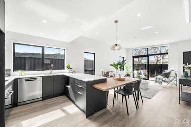 35a Pine Avenue_1