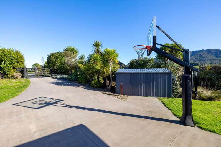 666 Te Hutewai Road Raglan_75