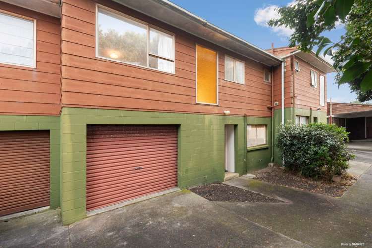 3/3 Akehurst Avenue_0
