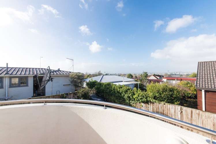 27a Kokiri Street Te Atatu South_20