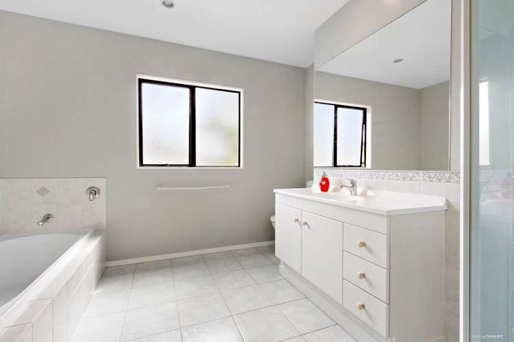 33 Picasso Drive West Harbour_13
