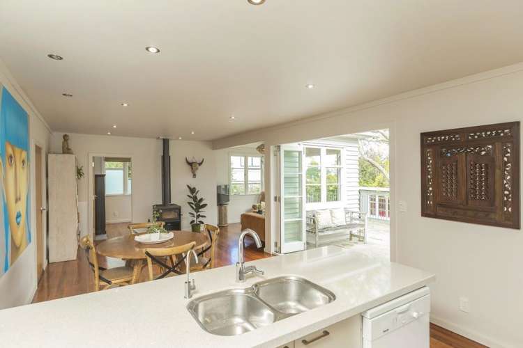 2 Winscombe Street Belmont_8