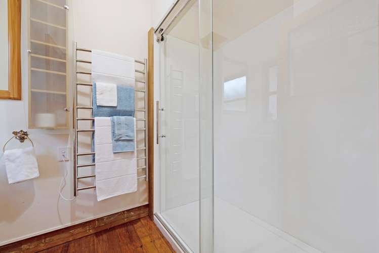 62 Dale Road Raumati South_12