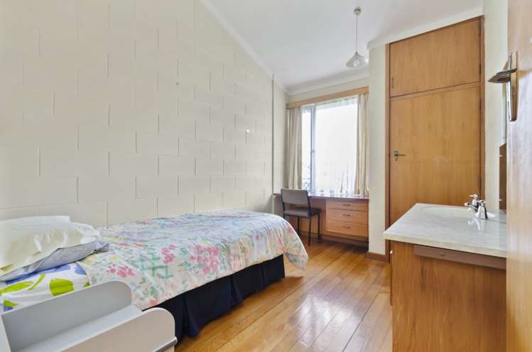 124 Edinburgh Street Pukekohe_11