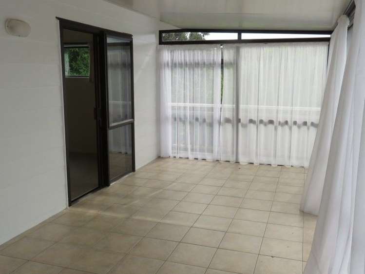 324 Onemana Drive Onemana_14