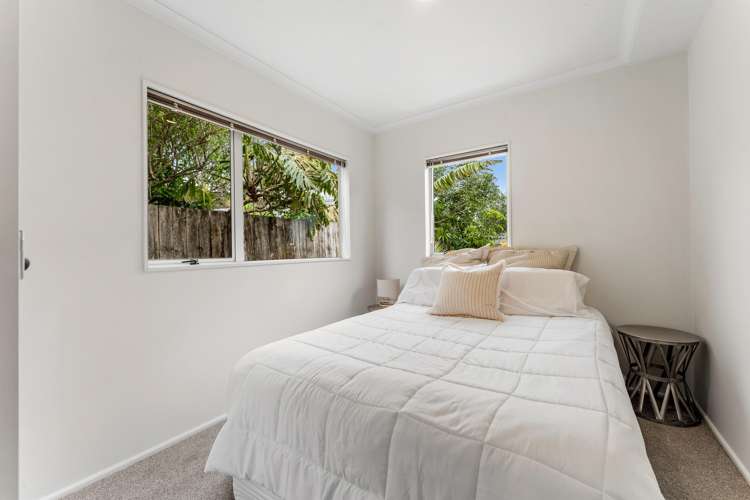 2/64 Mckenzie Avenue Arkles Bay_12