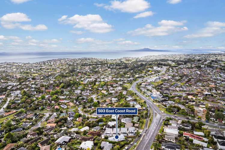 593 East Coast Road Browns Bay_29