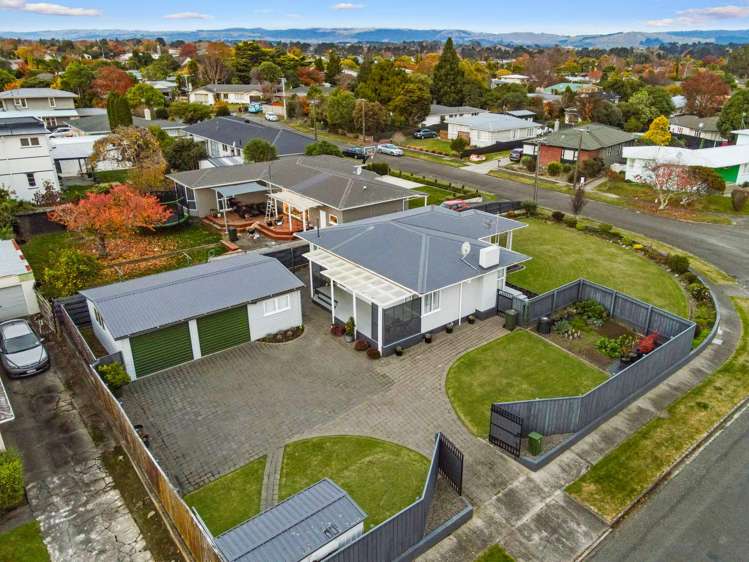 7 Kent Crescent Awapuni_17
