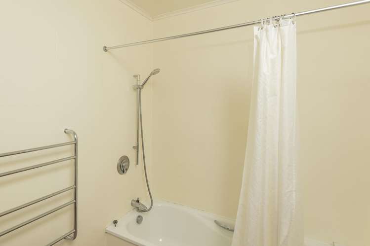 121 Bell Road Matawhero_15