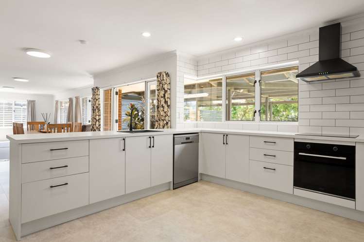 1 Grace Avenue Cambridge_8