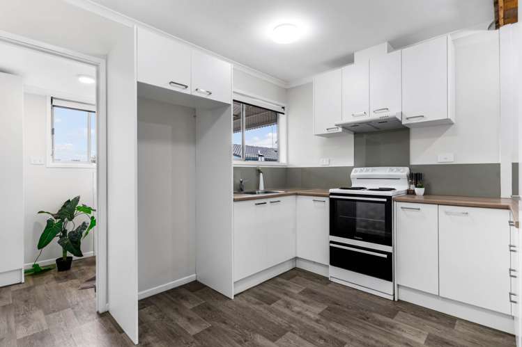 2/167 Shirley Road Papatoetoe_6